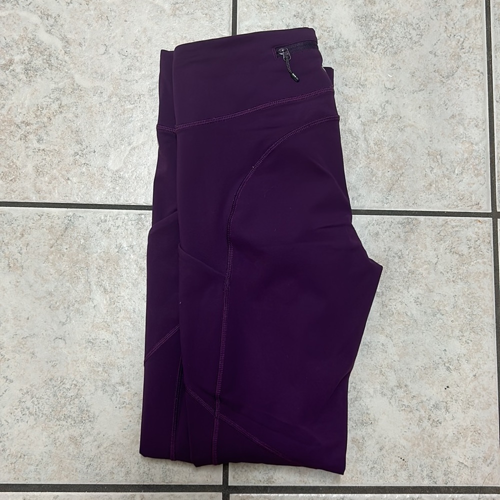 Lululemon Dark Purple Leggings with Pockets Size 8